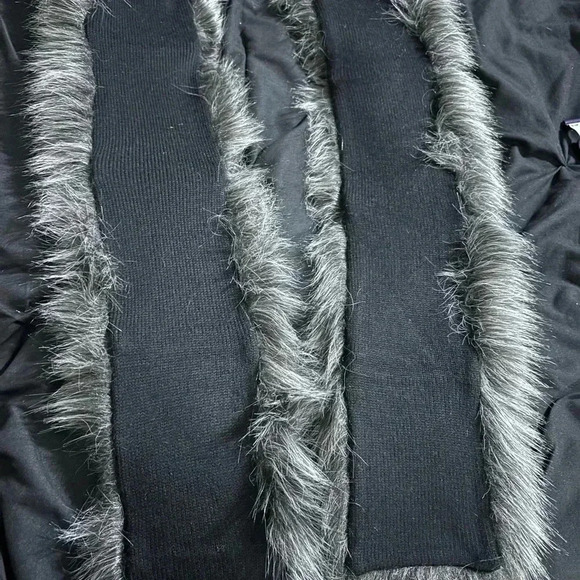 Kate Spade Faux Fur Scarf - Picture 4 of 8